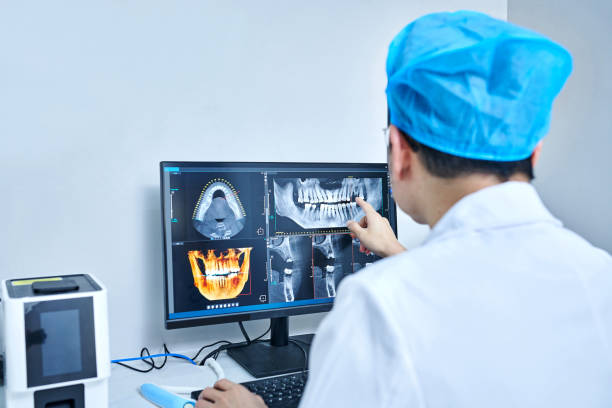 Best Broken or Cracked Tooth Emergency Dentist in Sellersburg, IN